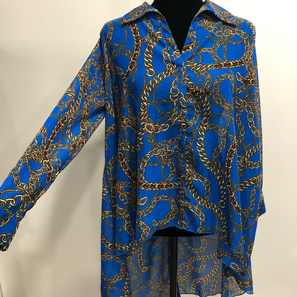 beautiful blouse.  new with tag